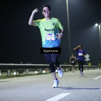 Runner Photo 7324440