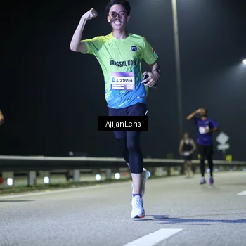 Runner Photo 7324443