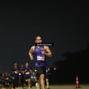 Runner Photo 7324444