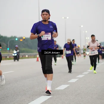 Runner Photo 7324446