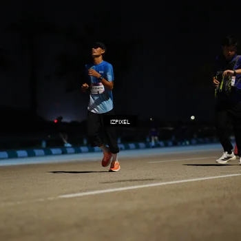 Runner Photo 7324447