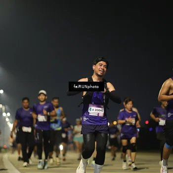 Runner Photo 7324473