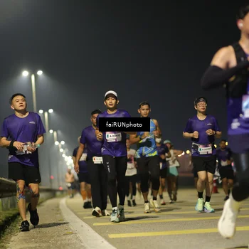 Runner Photo 7324484