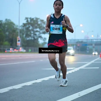 Runner Photo 7324500