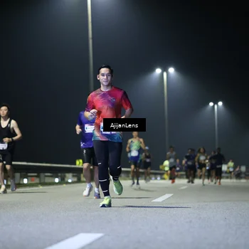 Runner Photo 7324501
