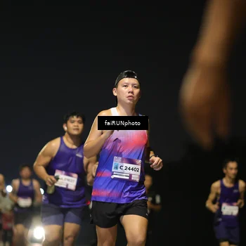 Runner Photo 7324551