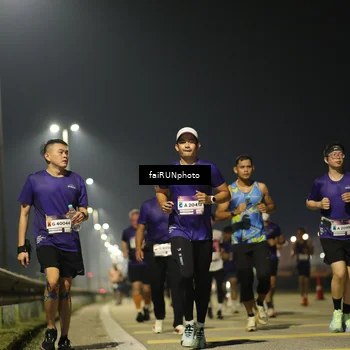 Runner Photo 7324559