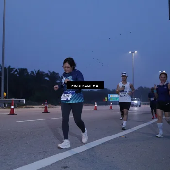 Runner Photo 7324560