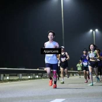 Runner Photo 7324562