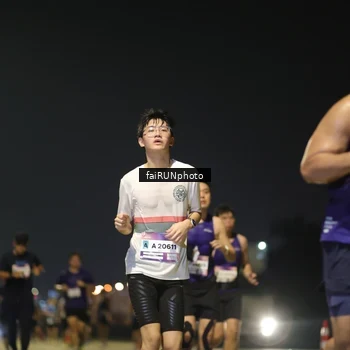 Runner Photo 7324570