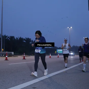 Runner Photo 7324575