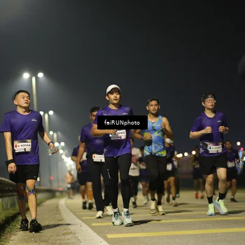 Runner Photo 7324580