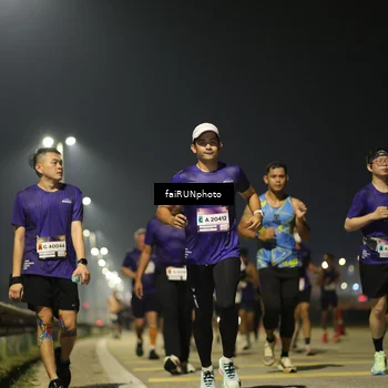 Runner Photo 7324593