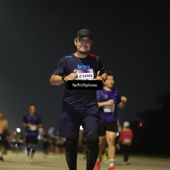 Runner Photo 7324604