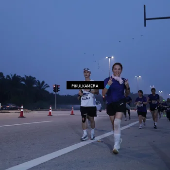 Runner Photo 7324608