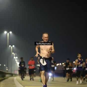 Runner Photo 7324653
