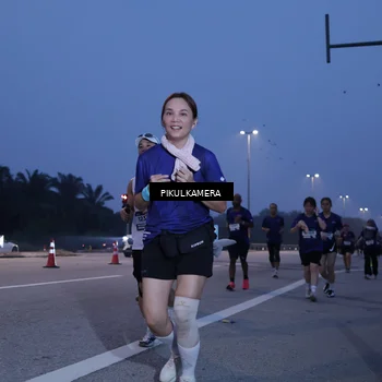 Runner Photo 7324715
