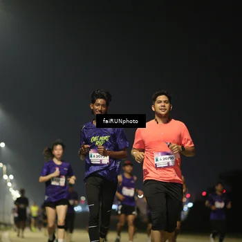 Runner Photo 7324763
