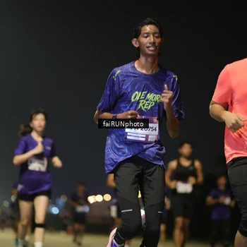 Runner Photo 7324770