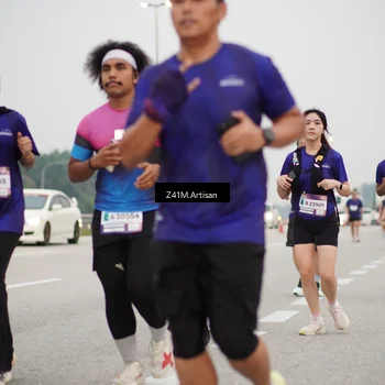 Runner Photo 7324773