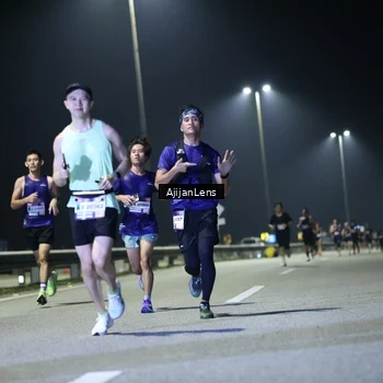 Runner Photo 7324777