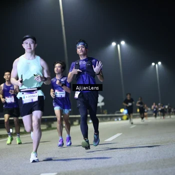 Runner Photo 7324778