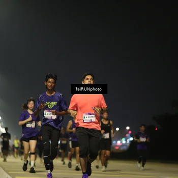 Runner Photo 7324793