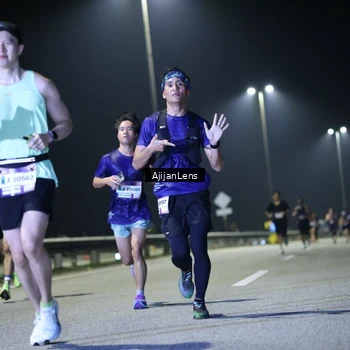 Runner Photo 7324794