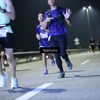 Runner Photo 7324808