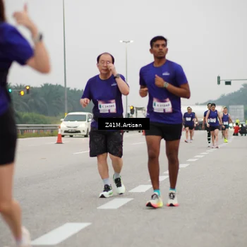 Runner Photo 7324810