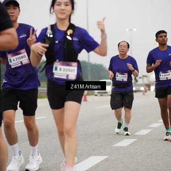Runner Photo 7324816