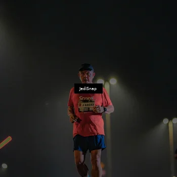 Runner Photo 7324836