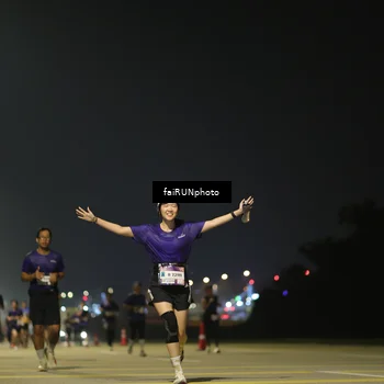 Runner Photo 7324857
