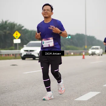 Runner Photo 7324896