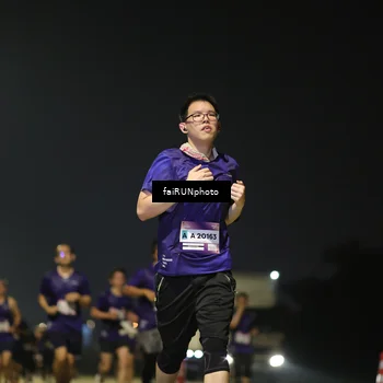 Runner Photo 7324900