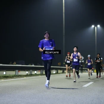 Runner Photo 7324913
