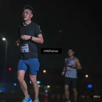 Runner Photo 7324919