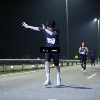 Runner Photo 7324957