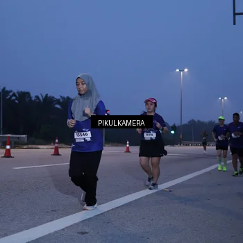 Runner Photo 7324962