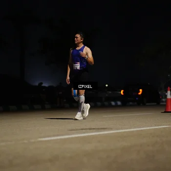 Runner Photo 7324989