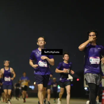 Runner Photo 7324996