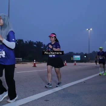 Runner Photo 7325007