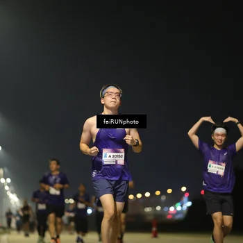 Runner Photo 7325029