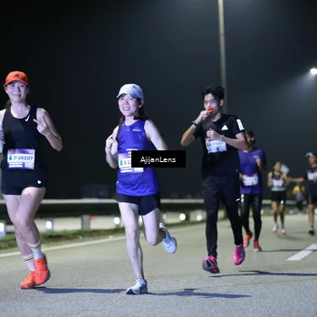 Runner Photo 7325040