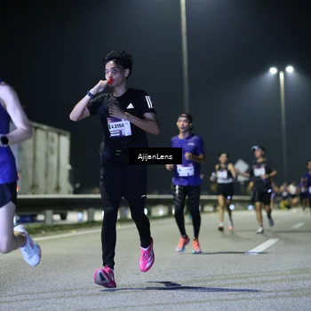 Runner Photo 7325066