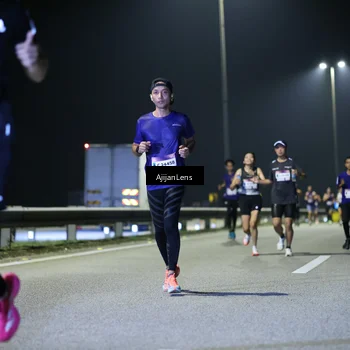 Runner Photo 7325100