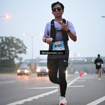 Runner Photo 7325153