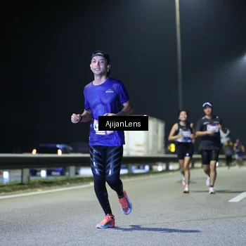 Runner Photo 7325156