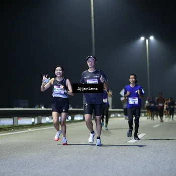 Runner Photo 7325176