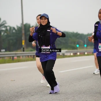 Runner Photo 7325181